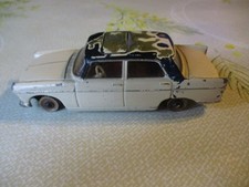 Dinky toys peugeot d'occasion  Gisors