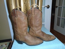 Laredo buckskin cowgirl for sale  Hemphill