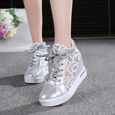 Chaussures baskets femme d'occasion  La Roche-sur-Yon