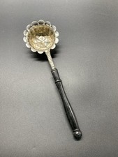 Ancienne saupoudreuse cuillere d'occasion Ancienne saupoudreuse cuillere d'occasion  Pont-de-l'Arche