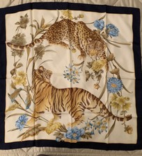 Salvatore ferragamo foulard usato Salvatore ferragamo foulard usato  Sesto Fiorentino