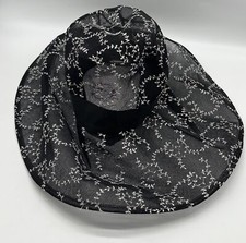Chapéu de sol Patricia Underwood preto malha flexível com bordado branco comprar usado  Enviando para Brazil