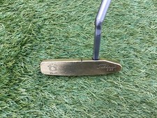 Titleist 2.25 bullseye for sale Titleist 2.25 bullseye for sale  SUTTON