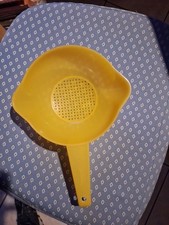 Tupperware goldregen sieb gebraucht kaufen  Bordelum