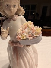 Lladro girl heart for sale  East Aurora