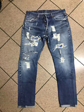 Levi 501 jeans usato  Teramo