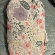 Lençol de berço Pottery Barn infantil colorido rosa floral ajustado algodão orgânico infantil comprar usado  Enviando para Brazil