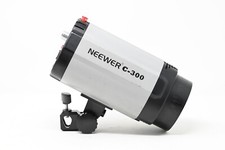 Neewer 300 studio d'occasion  Expédié en Belgium