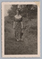 Junge frau sommerkleid gebraucht kaufen  Deutschland