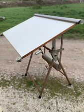 Table dessin industrielle d'occasion  La Bernerie-en-Retz