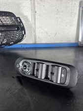 Pulsantiera alzavetro anterior usato Pulsantiera alzavetro anterior usato  Isola Vicentina