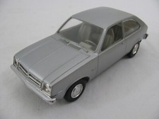 Usado, Vintage MPC 1/25 Prata 1977 Chevrolet Chevette Sedan Modelo Revendedor de Carro Promo Muito Bom Estado comprar usado  Enviando para Brazil