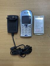 Usado, Sony Ericsson T68i Telefono Cellulare Batteria KO Resto Ok Caricabatteria comprar usado  Enviando para Brazil