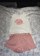 Oriental set women for sale Oriental set women for sale  WITHAM