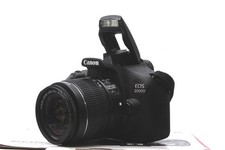 Canon EOS 2000D 24,1 MP WIFI FULL HD DSLR z Canon EF-S 18-55mm IS II i oryginalnym opakowaniem na sprzedaż  Wysyłka do Poland