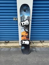 Usado, Snowboard Never Summer Snowtrooper 2023 com fixações de transferência de metal dobradas 152cm comprar usado  Enviando para Brazil