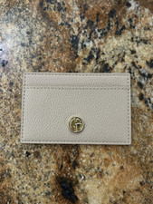 Porta-cartões Giorgio Armani com slot para cartão único bronzeado comprar usado Porta-cartões Giorgio Armani com slot para cartão único bronzeado comprar usado  Enviando para Brazil