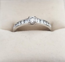 Bague zeina solitaire d'occasion  Aizenay