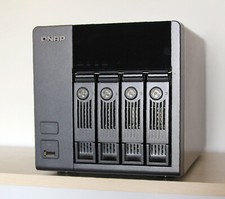 Qnap 410 bay for sale  SHEFFIELD