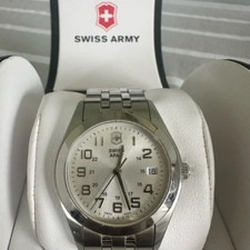 Victorinox men swiss for sale  Saline