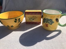 Ensemble vaisselle provence d'occasion Ensemble vaisselle provence d'occasion  Montélimar