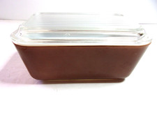 VINTAGE PYREX 502 PRATO GELADEIRA MARROM 1,5 PINTA PARECE NOVO comprar usado  Enviando para Brazil