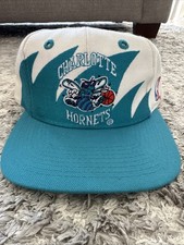 Cappello vintage nba usato  Spedire a Italy
