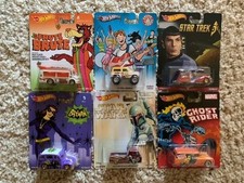 Usado, Hot Wheels Pop Culture grupo de 5 veículos de várias séries comprar usado  Enviando para Brazil