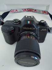 Macchina fotografica yashica usato  Vittuone