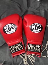 reyes boxing gloves for sale  SWINDON