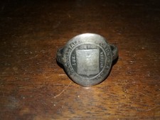 Usado, Anel escolar antigo de prata esterlina 125 anos classe de 1900 da Universidade de Yale. comprar usado  Enviando para Brazil