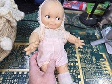 Boneca camafeu na cesta-USADA-SUJA-Exata Uma-TUDO DESCONHECIDO-LEIA TUDO comprar usado  Enviando para Brazil