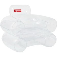 Cadeira inflável Supreme Clear OS F/W 18 comprar usado Cadeira inflável Supreme Clear OS F/W 18 comprar usado  Enviando para Brazil