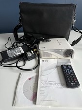 Dlp projector hs200 for sale  DERBY