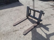 Set pallet forks for sale  BUXTON