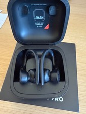 Beats powerbeats pro for sale  STANFORD-LE-HOPE