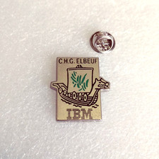 Pin lapel pin d'occasion  Lille-
