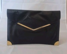 Bolsa de mão envelope couro macio vintage preta dourada Phillippe elegante  comprar usado Bolsa de mão envelope couro macio vintage preta dourada Phillippe elegante  comprar usado  Enviando para Brazil
