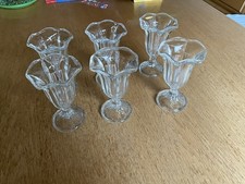 Eisbecher neuwertig altmodisch gebraucht kaufen Eisbecher neuwertig altmodisch gebraucht kaufen  Hallbergmoos