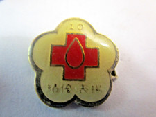 Pin croix rouge d'occasion  Monchecourt
