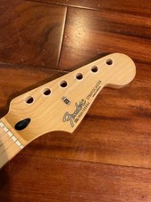 2001 Fender Strat Neck Maple Standard Stratocaster raio 9,5" comprar usado 2001 Fender Strat Neck Maple Standard Stratocaster raio 9,5" comprar usado  Enviando para Brazil