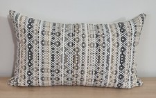 Capa almofada de veludo Romo Cocota cominho e ômega 35x55 cm comprar usado  Enviando para Brazil