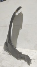 Parafango anteriore destro usato  Italia