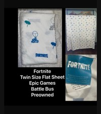 Fortnite Twin Flat Sheet Epic Games Battle Bus Umbrella White Blue Gray GUC comprar usado Fortnite Twin Flat Sheet Epic Games Battle Bus Umbrella White Blue Gray GUC comprar usado  Enviando para Brazil