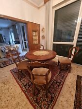 Tavolo tondo intagliato usato  Italia