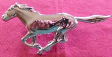 1974-78 Ford Mustang, Mustang II NOS OEM emblema de grade original D5ZB-8216-AB, usado comprar usado  Enviando para Brazil
