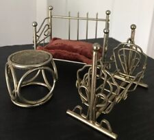 Móveis para casa de bonecas ferro forjado berço sofá-cama mesa armário boneca C20 comprar usado  Enviando para Brazil