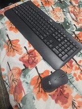 logitech k400 keyboard mouse for sale  West New York