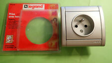 Legrand sagane 87540 d'occasion  Pézenas