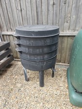 Worms tier composting for sale  LONDON